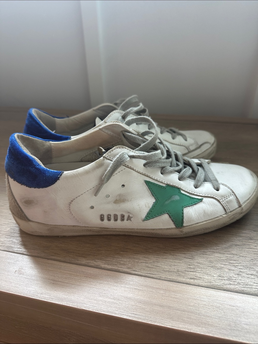 Golden Goose Superstars